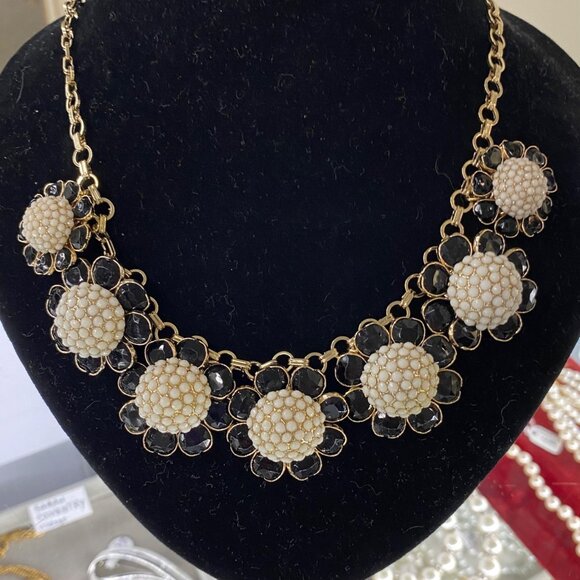 Gold-Tone Floral Statement Necklace With Black & White Beaded Petals W/ earrings - Picture 1 of 5